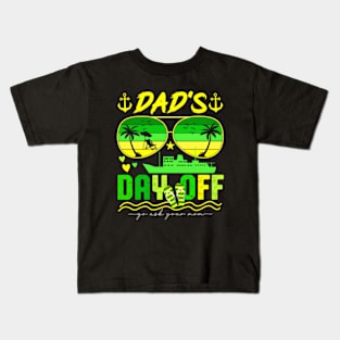 It's Dad's Day Off | Go Ask Your Mom Kids T-Shirt